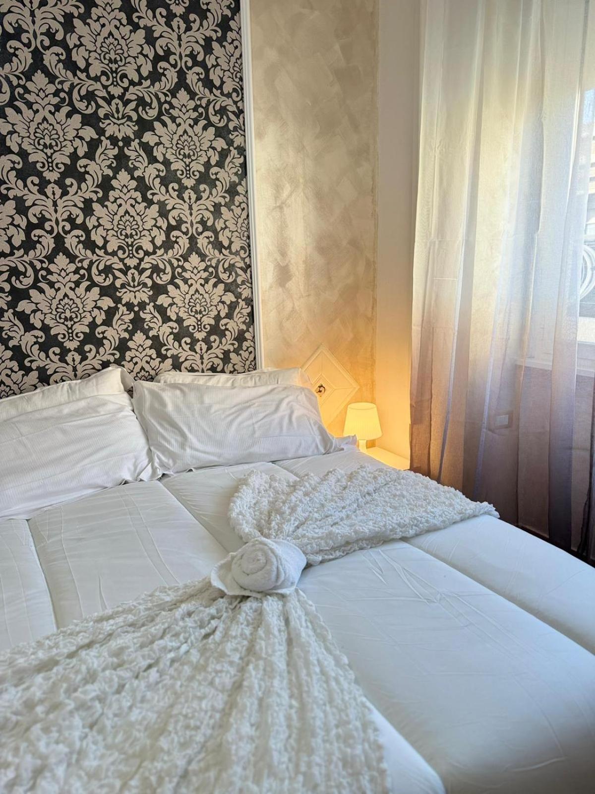 Fenice House Roma Exterior foto